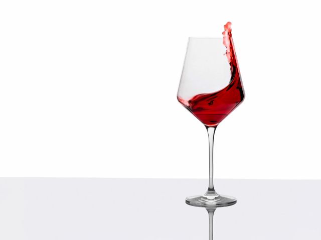 Αλκοόλ και υγεία: μπορεί να έχει θέση σε μια ισορροπημένη διατροφή;